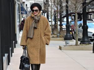 Street Photography WorldwideVivian Meier & Annie Liebowitz Eat Your Heart Out