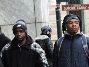 Street Photography WorldwideVivian Meier & Annie Liebowitz Eat Your Heart Out