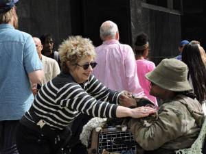 Street Photography WorldwideVivian Meier & Annie Liebowitz Eat Your Heart Out