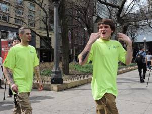 Street Photography WorldwideVivian Meier & Annie Liebowitz Eat Your Heart Out