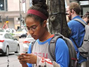 Street Photography WorldwideVivian Meier & Annie Liebowitz Eat Your Heart Out