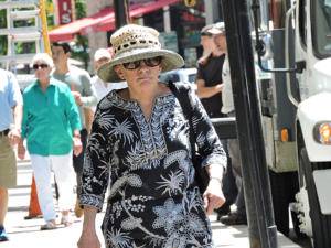 Street Photography WorldwideVivian Meier & Annie Liebowitz Eat Your Heart Out