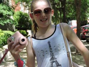 Street Photography WorldwideVivian Meier & Annie Liebowitz Eat Your Heart Out